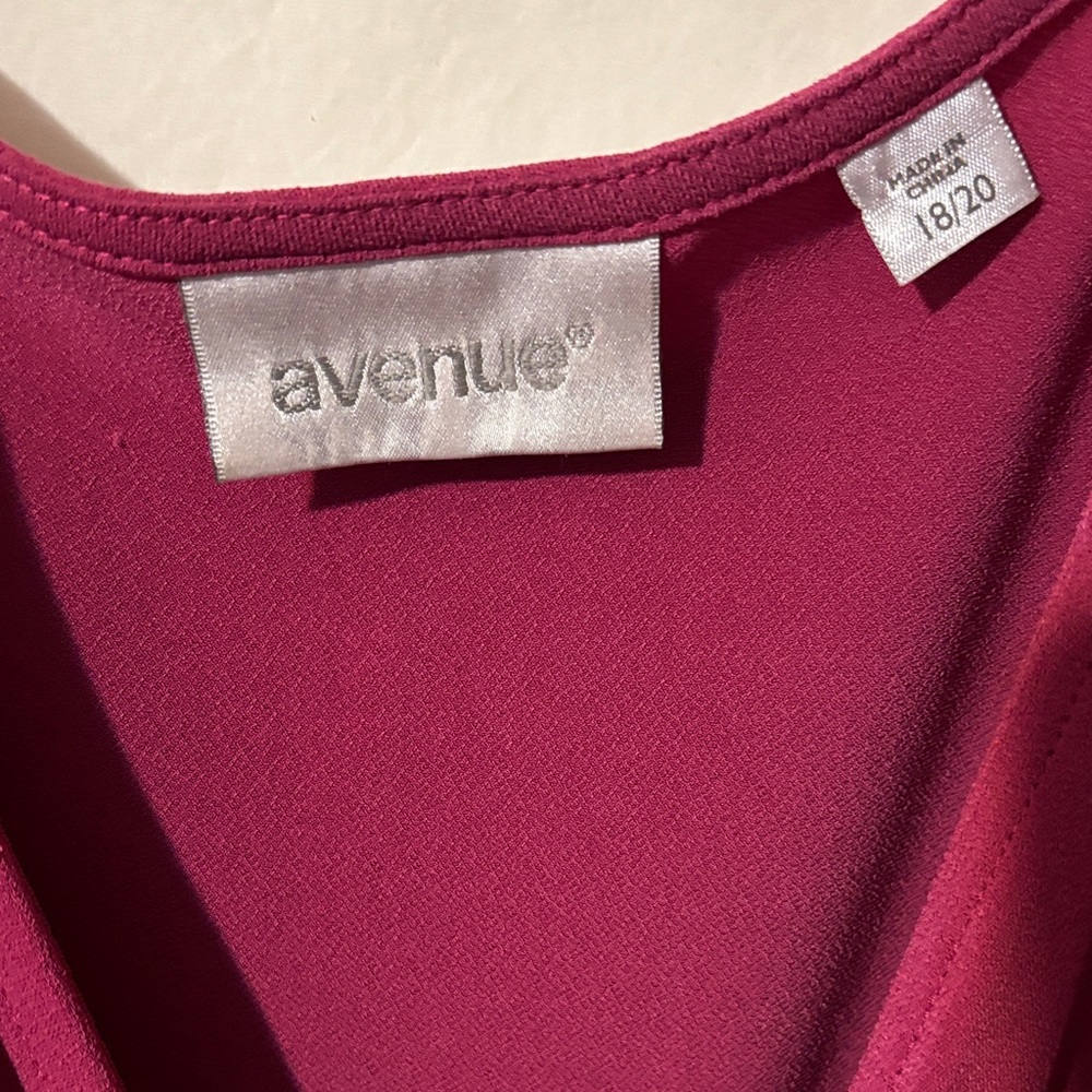 Avenue Wrap Midi Dress in Raspberry - Picture 2 of 3